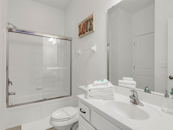 Elegant Villa Near Disney - Perfect Family Getaway
